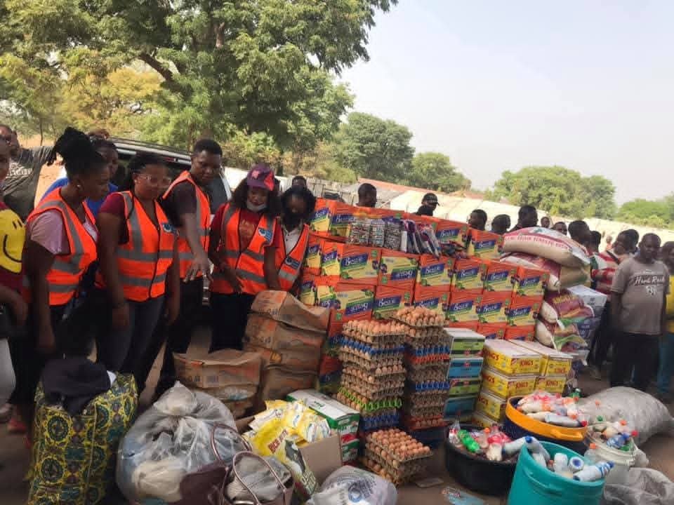 EasterBirthday Celebration of Chairman, Governing Board, Rev. Nick Agule, with IDPs at Ukpiam Camp - The World In Action Foundation TWIAF (6)
