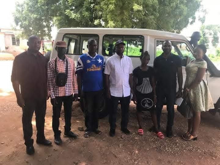 Visit to some of the beneficiaries of Scholarship program by The Word in Action Foundation - TWIAF (4)